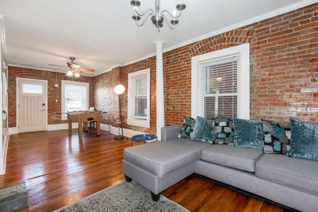 Entire Loft Downtown With Free Parking Βίλα Κάνσας Σίτι Εξωτερικό φωτογραφία